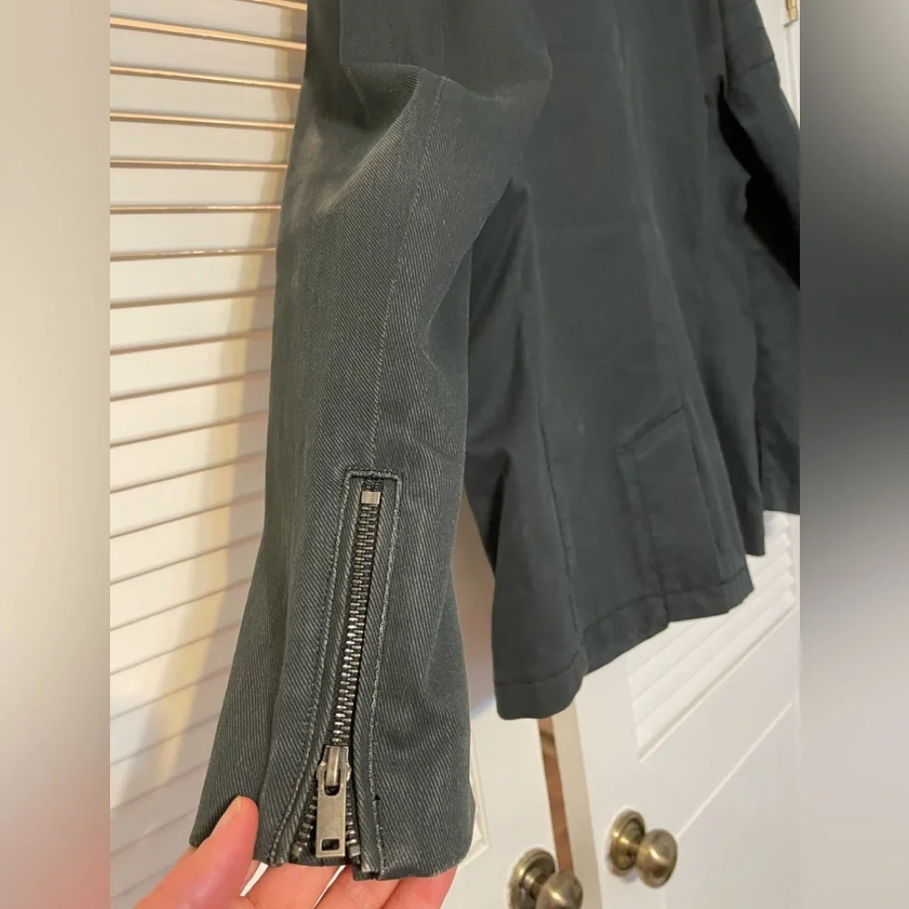 H&M Men’s Black Sport Jacket - Picture 10 of 12